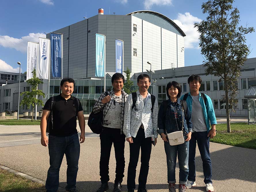 Understanding the structure of fuel cell membranes